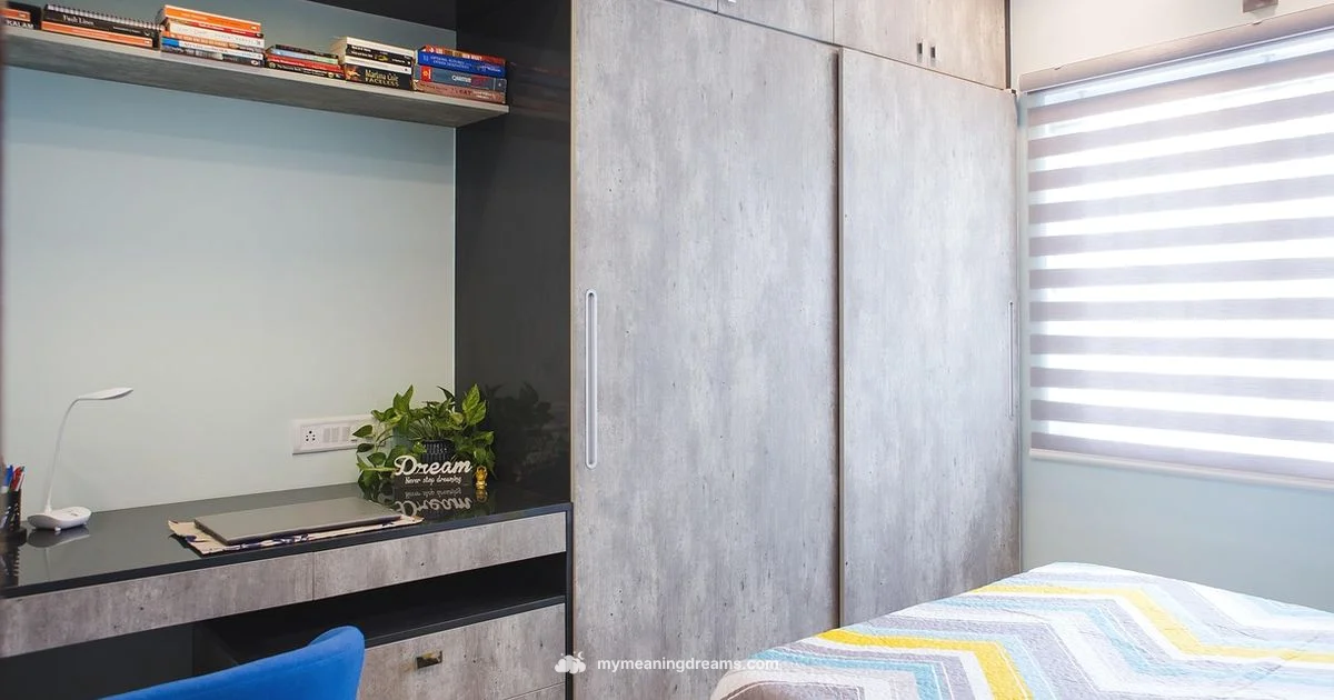 Dream Wardrobe Meaning - Meaning of My Dreams