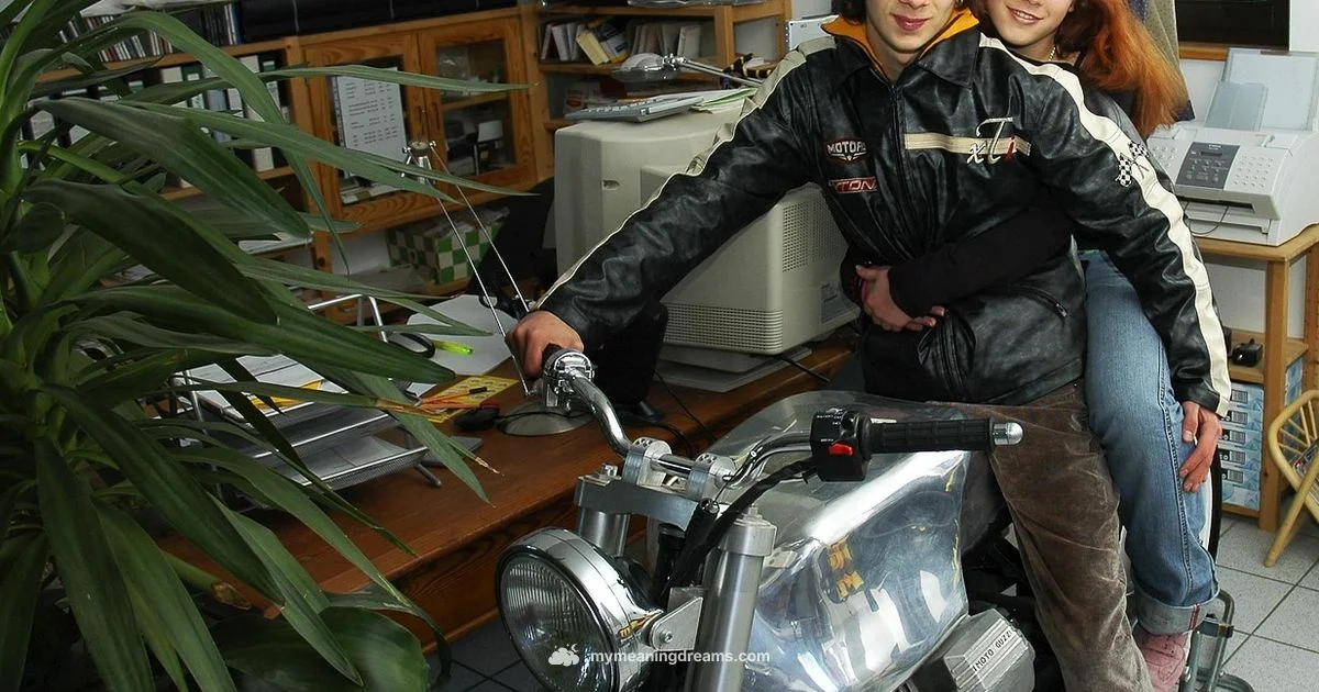 Sharing Dreams Explained - Meaning of My Dreams